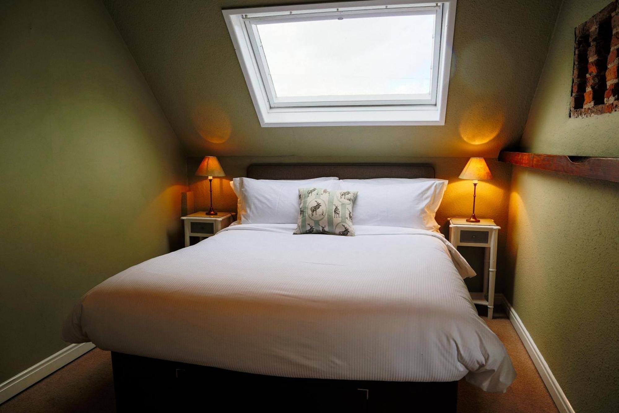 Fantinos Bed & Breakfast Thirsk Bagian luar foto