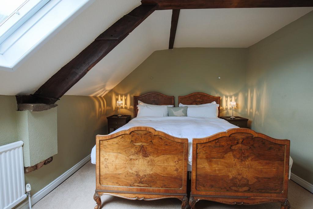 Fantinos Bed & Breakfast Thirsk Bagian luar foto