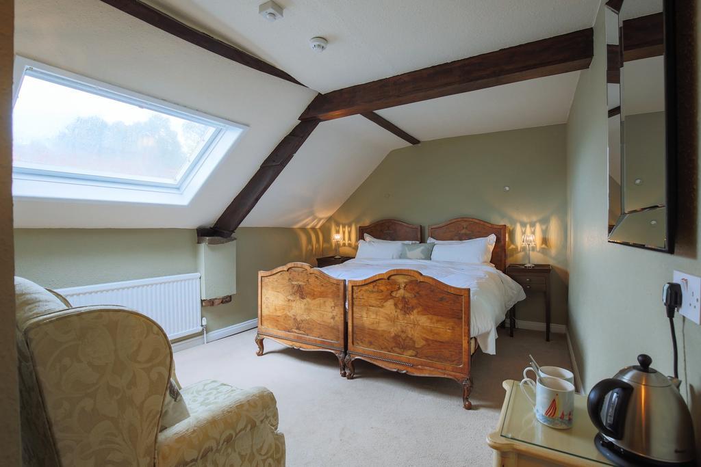 Fantinos Bed & Breakfast Thirsk Bagian luar foto