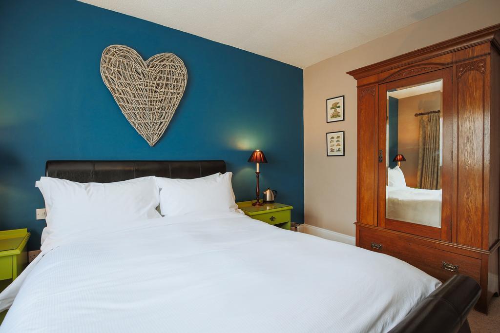 Fantinos Bed & Breakfast Thirsk Bagian luar foto
