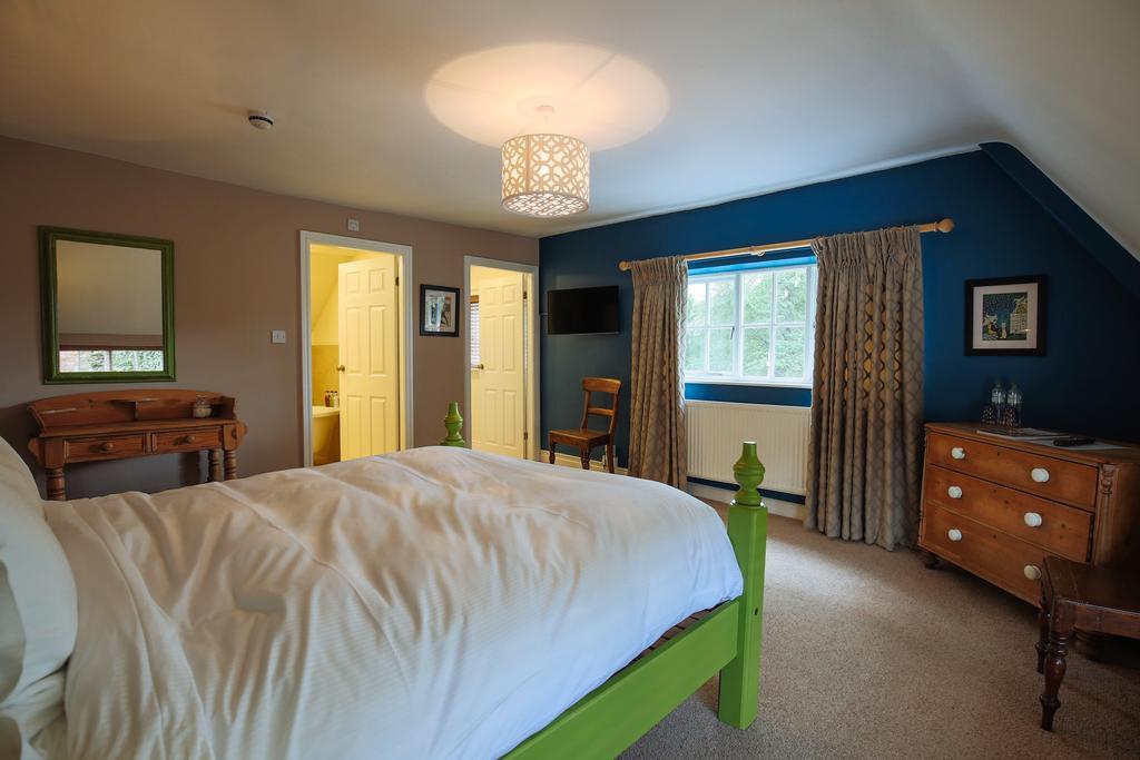 Fantinos Bed & Breakfast Thirsk Bagian luar foto