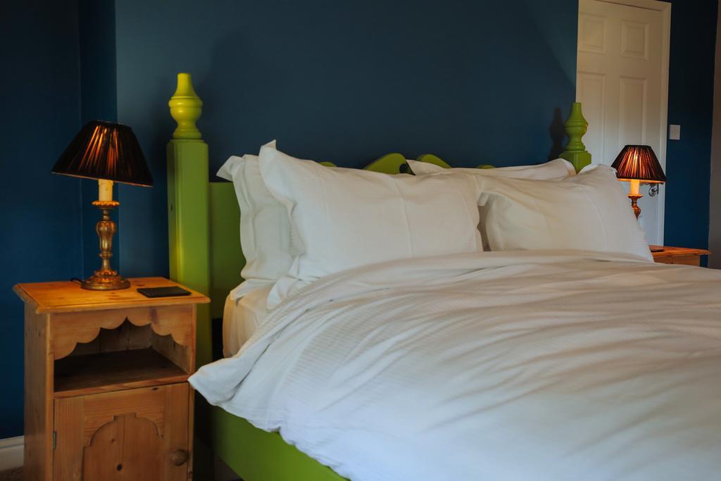 Fantinos Bed & Breakfast Thirsk Bagian luar foto