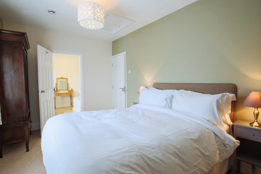 Fantinos Bed & Breakfast Thirsk Bagian luar foto