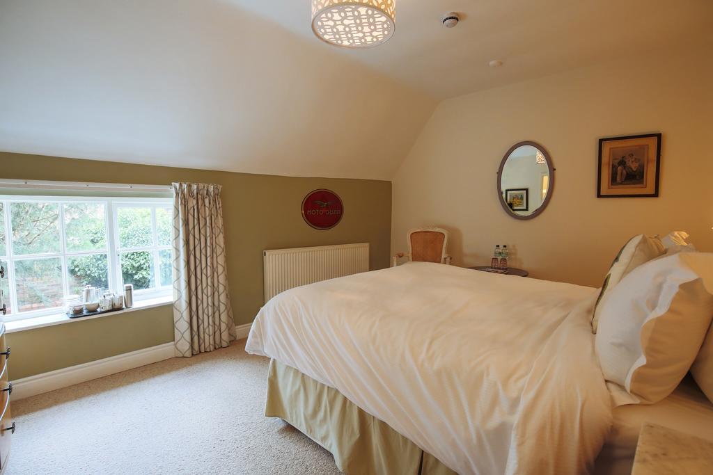 Fantinos Bed & Breakfast Thirsk Bagian luar foto