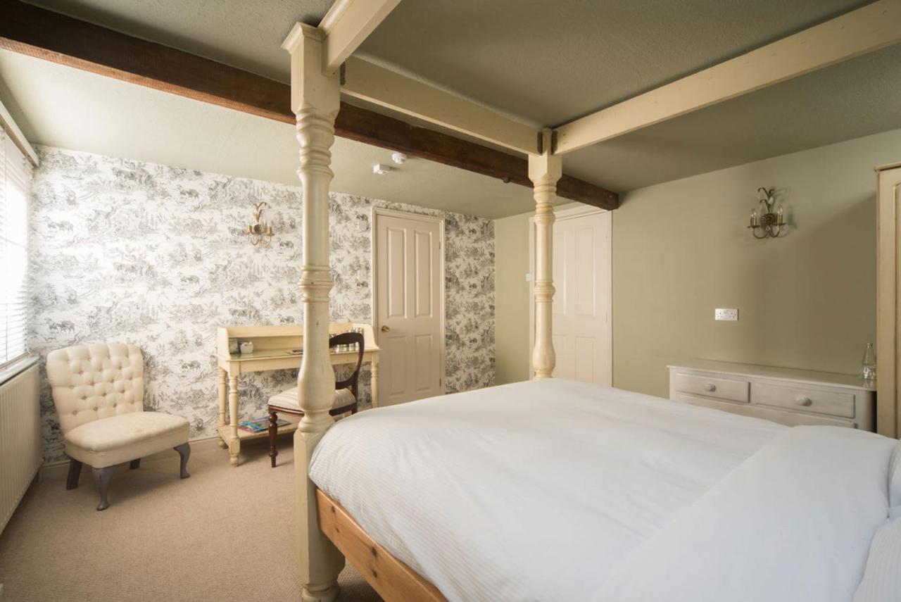 Fantinos Bed & Breakfast Thirsk Bagian luar foto